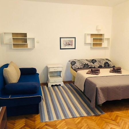 Apartmani Ema Trogir Exterior foto