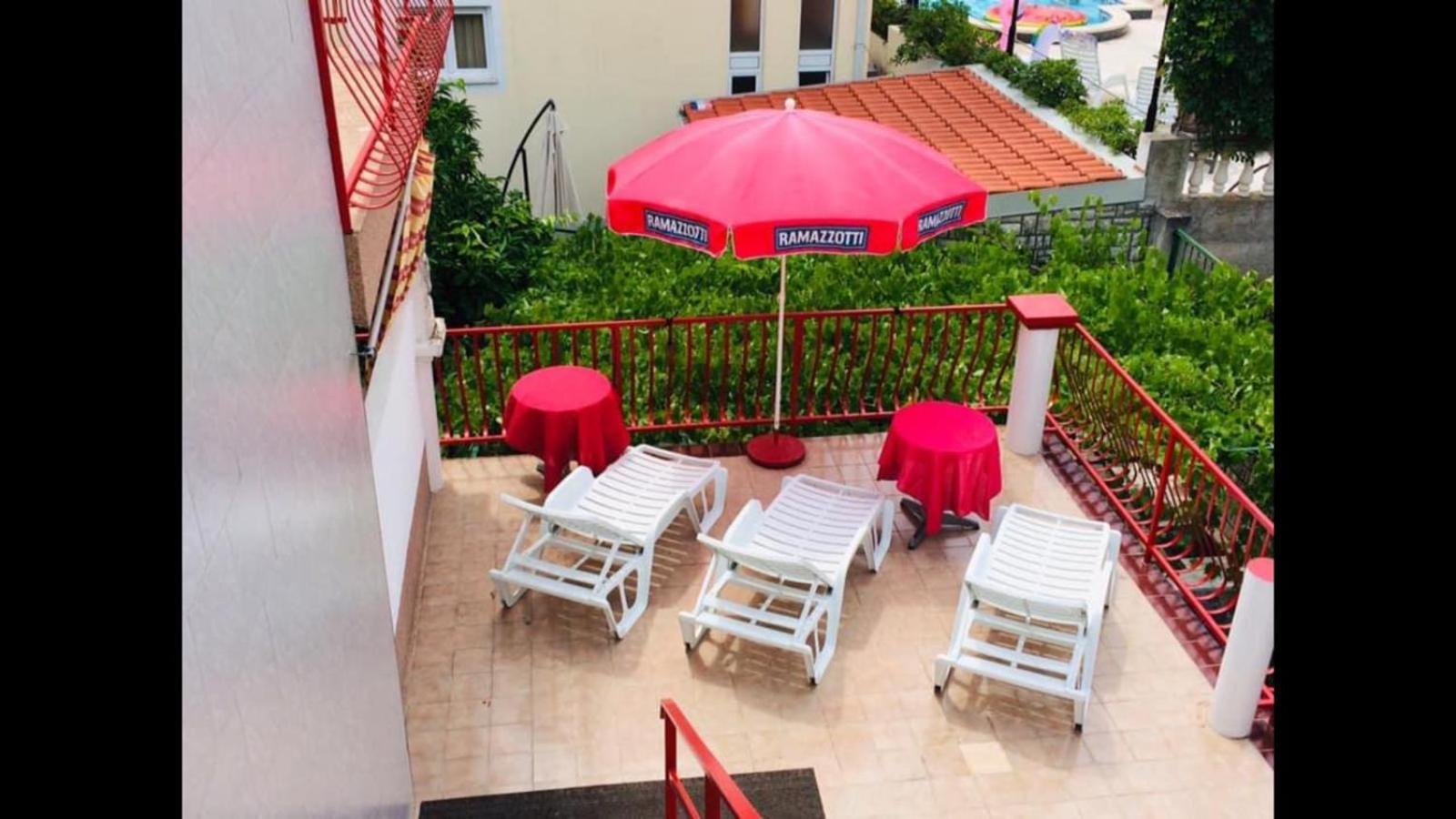Apartmani Ema Trogir Exterior foto