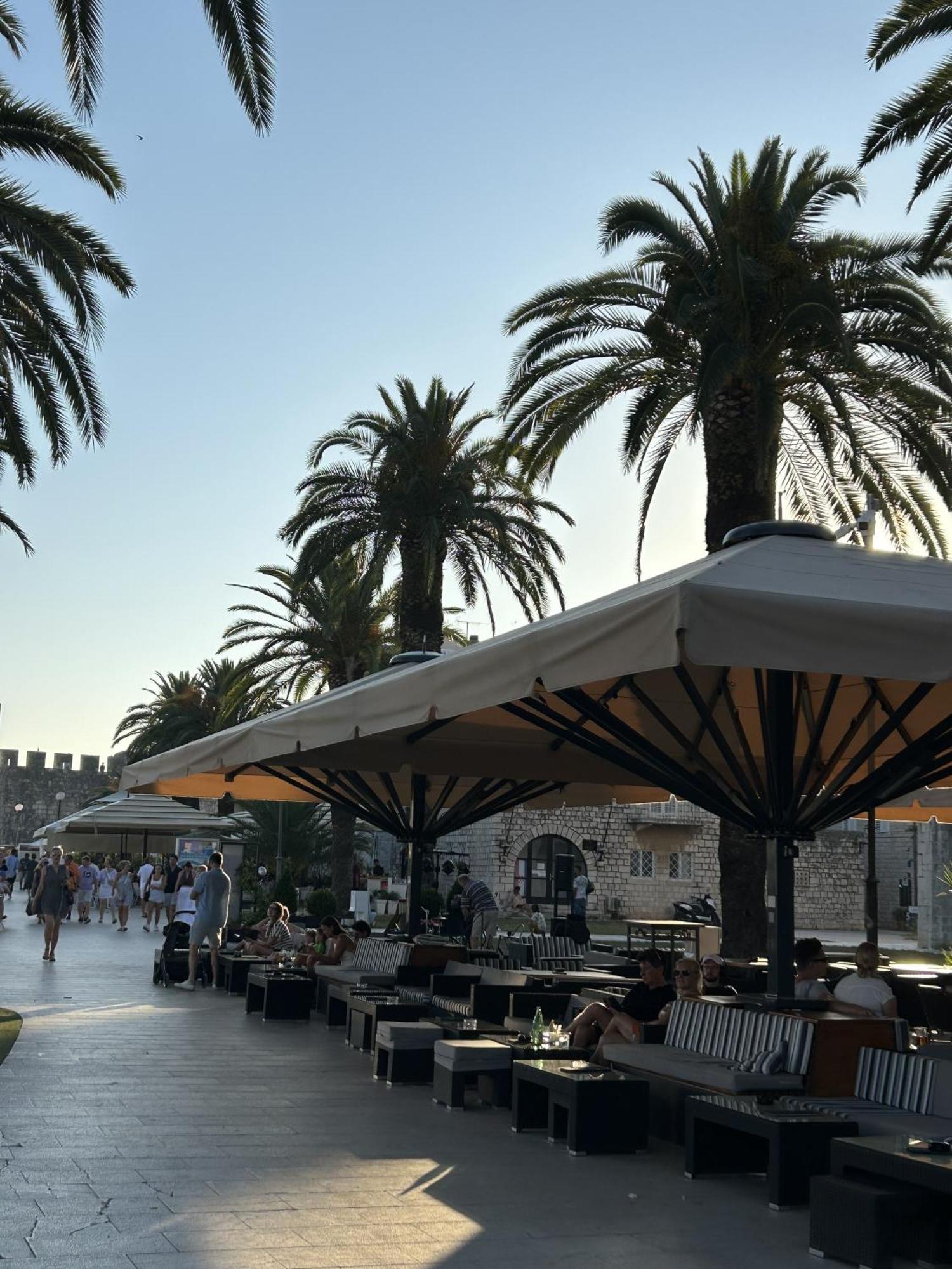 Apartmani Ema Trogir Exterior foto